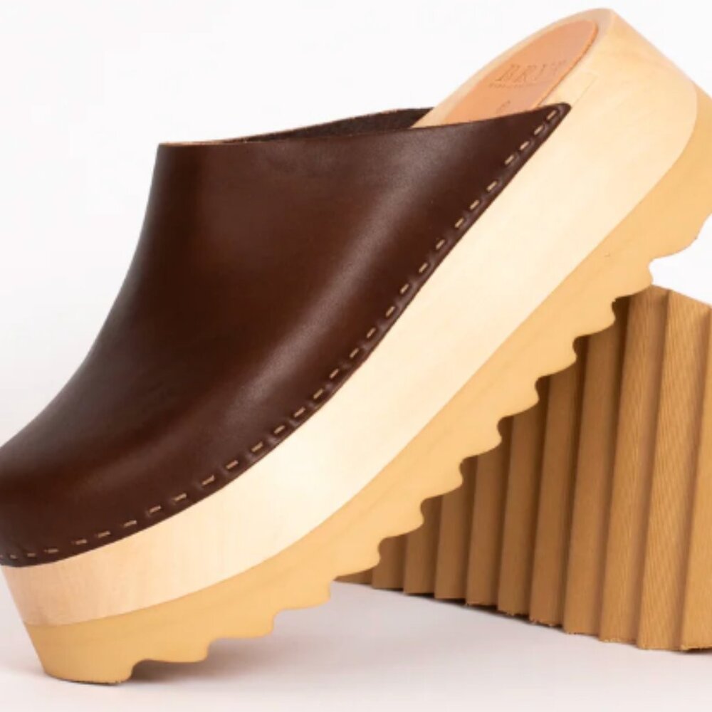 Bryr clogs - Chonk in Coffee